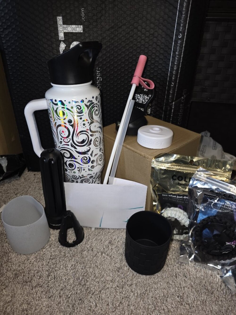 COLDEST Snowstorm Spiral 46oz Limitless HTF Rare + NIP Paracords Boots Extras